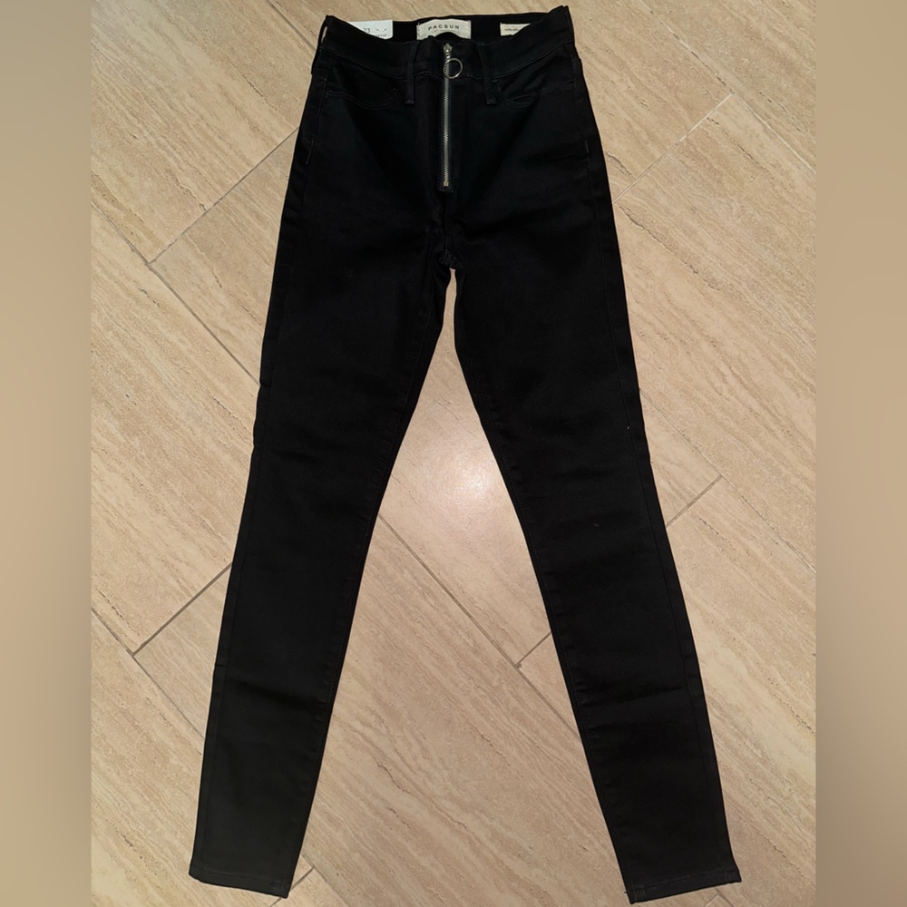 Brand New PACSUN BLACK JEANS W/ front zipper